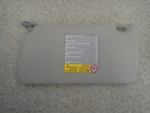 SUZUKI SWIFT MK6 05-09 DASZEK PRZECIWSŁONECZNY PRAWY 4/5 MINIATURA