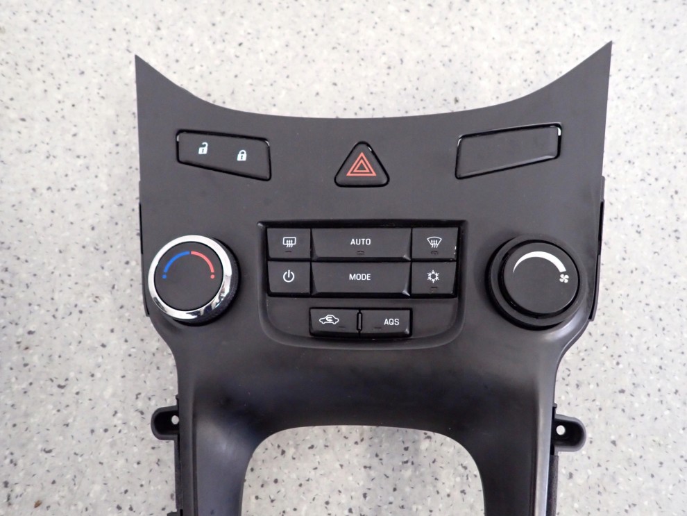 CHEVROLET ORLANDO 10- PANEL STEROWANIA KLIMATYZACJI 2/9