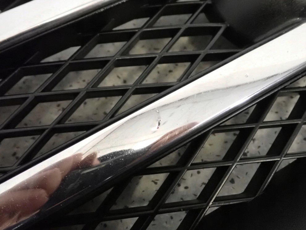 KIA CARENS III 06- ATRAPA GRILL KRATA WLOTU 5/12