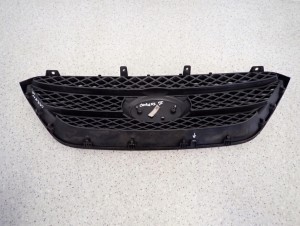 KIA CARENS III 06- ATRAPA GRILL KRATA WLOTU 5/6 MINIATURA