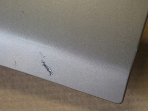 MITSUBISHI COLT 3d 09-12 BŁOTNIK PRZEDNI PRAWY A98 8/8 MINIATURA