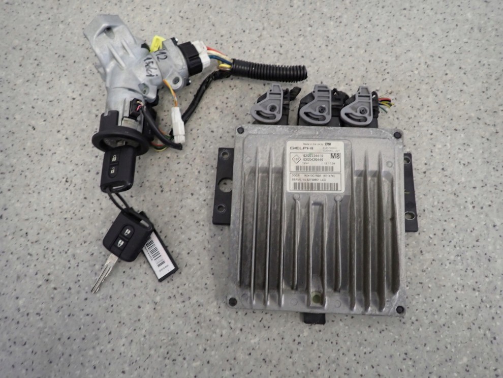 NISSAN MICRA K12 03- 1.5 DCI ZESTAW STARTOWY KOMPUTER 1/4