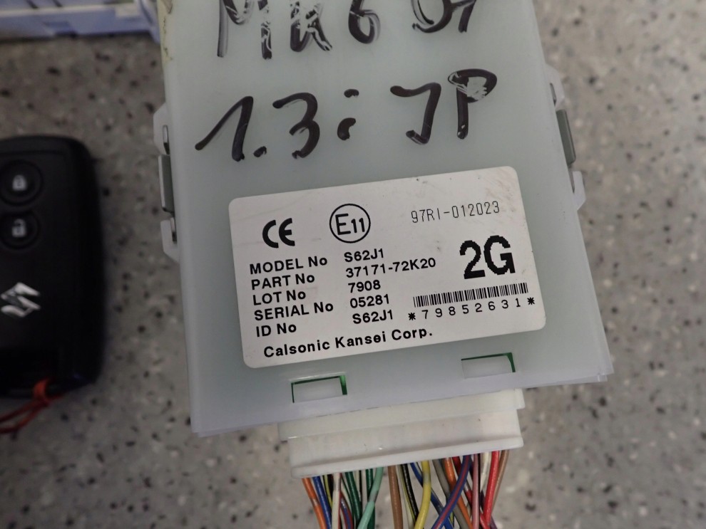 SUZUKI SWIFT 1.3i 07-09 ZESTAW STARTOWY KOMPUTER STACYJKA 33920-73KM 5/6