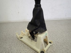 FIAT SEDICI SUZUKI SX4 06- 1.6i 1.5i LEWAREK DŹWIGNIA ZMIANY BIEGÓW 8/10 MINIATURA