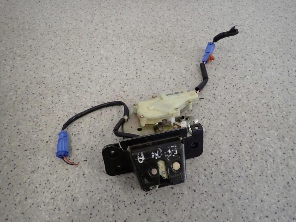 HONDA CIVIC EP VII 3d 01-05 ZAMEK KLAPY SIŁOWNIK 2/5