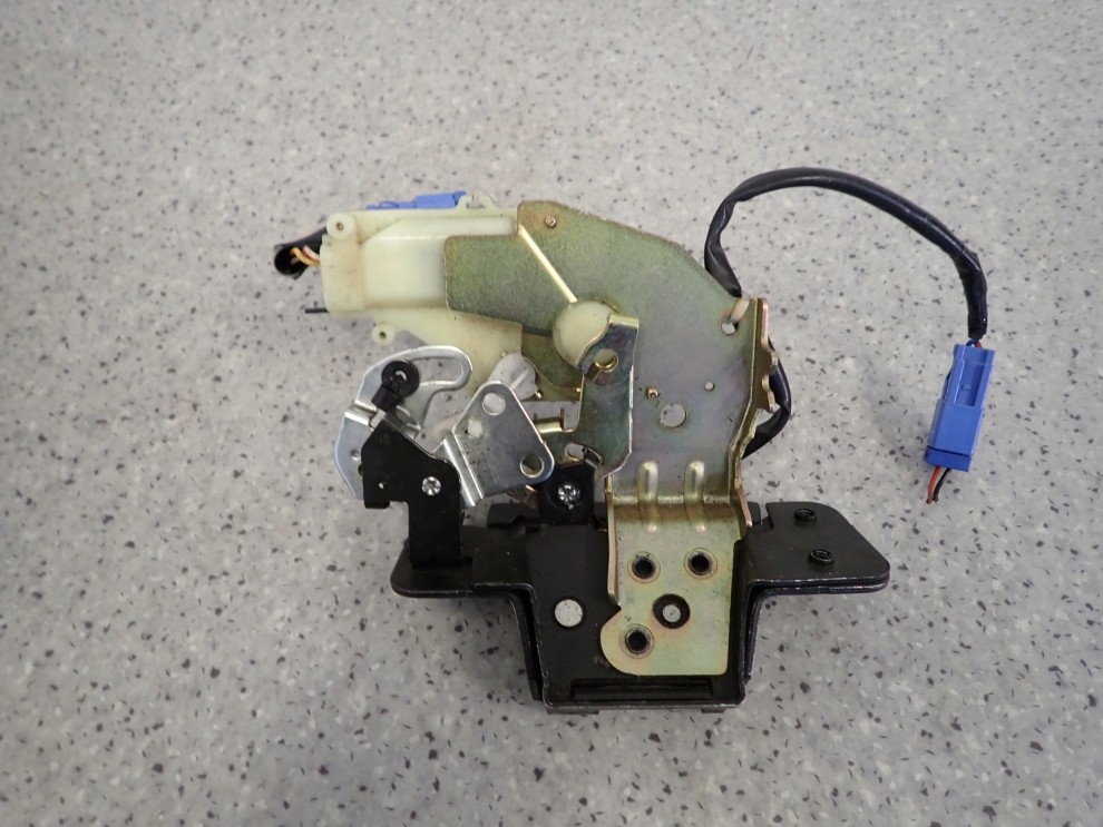 HONDA CIVIC EP VII 3d 01-05 ZAMEK KLAPY SIŁOWNIK 4/5