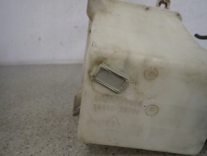 HYUNDAI SANTA FE 00- ZBIORNICZEK PŁYNU DO SPRYSKIWACZY 7/8 MINIATURA