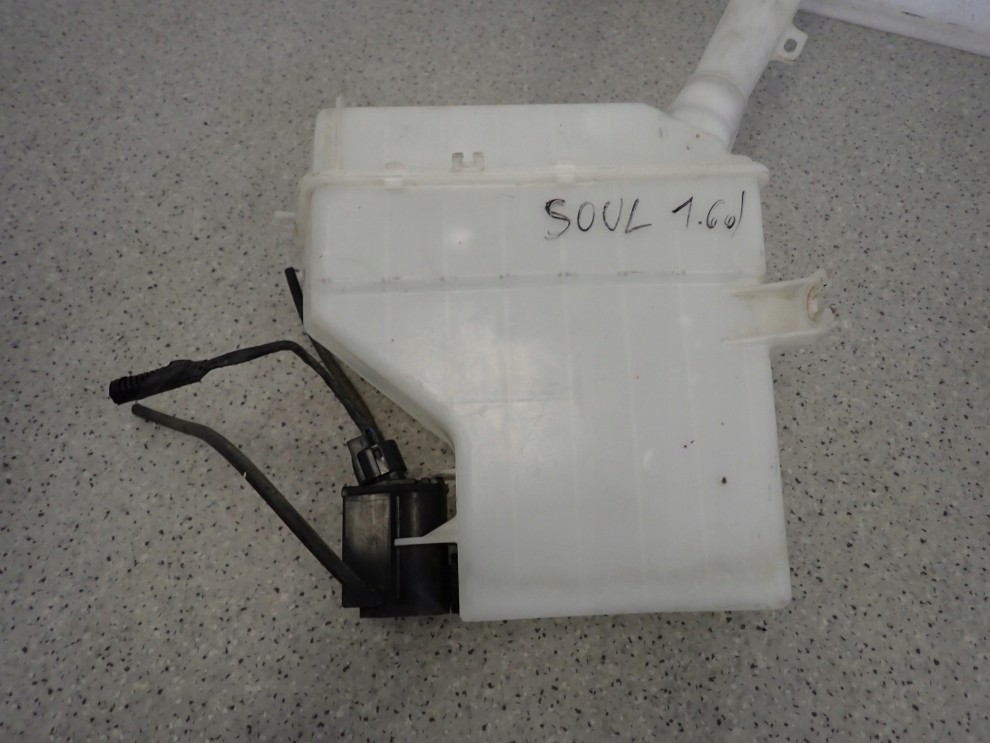 KIA SOUL I 09- ZBIORNICZEK PŁYNU DO SPRYSKIWACZY 3/7