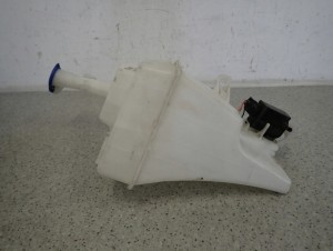 KIA RIO IIi 11-14 ZBIORNICZEK PŁYNU DO SPRYSKIWACZY 4/8 MINIATURA