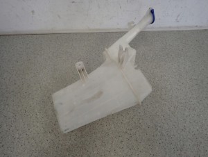 KIA RIO IIi 11-14 ZBIORNICZEK PŁYNU DO SPRYSKIWACZY 6/8 MINIATURA