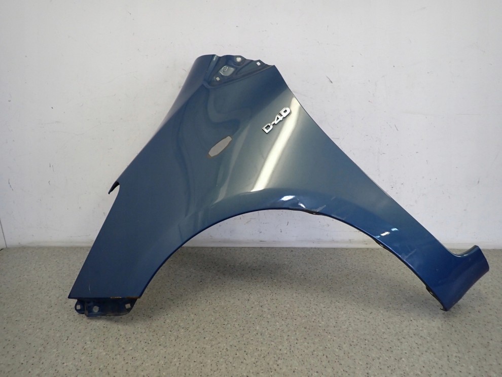 TOYOTA YARIS II 06-11 BŁOTNIK PRZEDNI LEWY 8T1 1/15