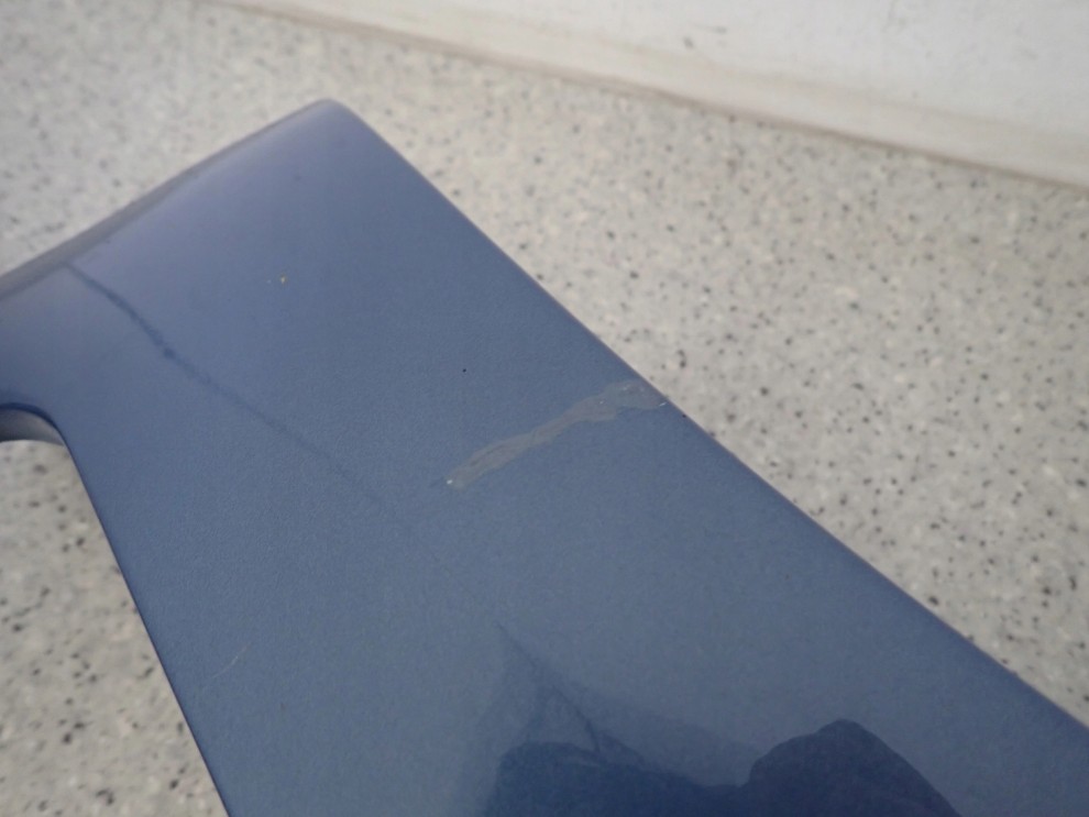 TOYOTA YARIS II 06-11 BŁOTNIK PRZEDNI LEWY 8T1 10/15