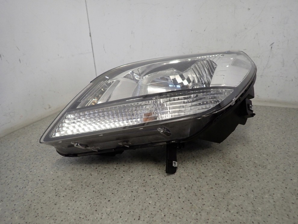 CHEVROLET ORLANDO 10- LAMPA PRZEDNIA LEWA REFLEKTOR LEWY 7/16