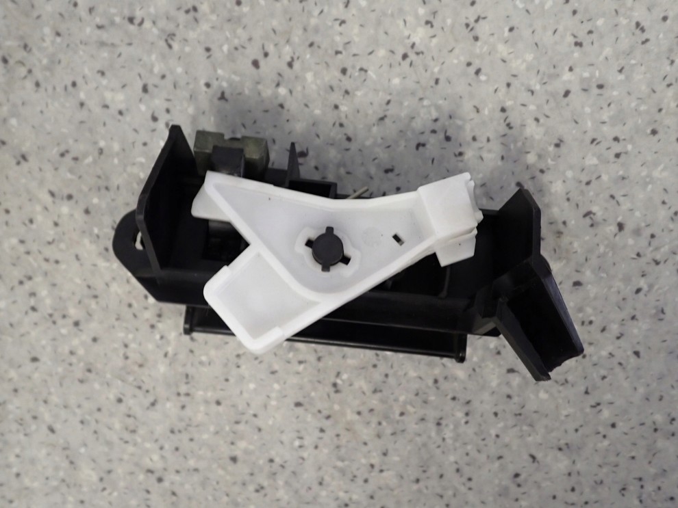 TOYOTA COROLLA E12 02- KLAMKA KLAPY TYŁ KOMBI 6/6