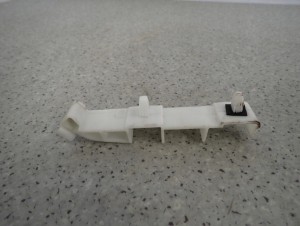 NISSAN MICRA K12 03-10 ŚLIZG ZDERZAKA TYLNY LEWY 3/5 MINIATURA