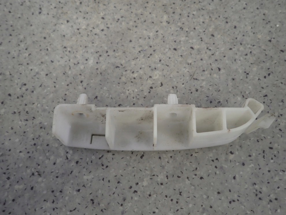 NISSAN MICRA K12 03-10 ŚLIZG ZDERZAKA TYLNY PRAWY 5/5