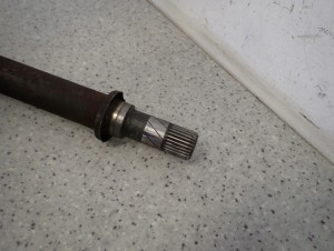 NISSAN ALMERA N16 03-06 1.5 DCI PÓŁOŚ PRZEDNIA PRZEDNIA PRAWA 3/6 MINIATURA