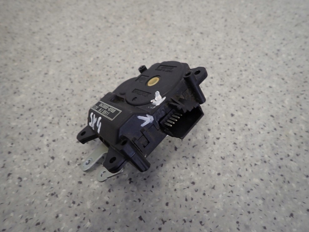 SUZUKI SX4 06-12 SILNICZEK STEROWANIA NAGRZEWNICY 4/7