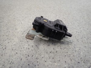 SUZUKI SX4 06-12 SILNICZEK STEROWANIA NAGRZEWNICY 6/7 MINIATURA