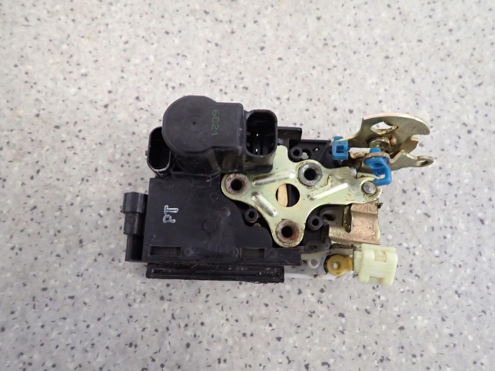 CHEVROLET AVEO T250 07- ZAMEK DRZWI PRZEDNI PRAWY 4+2 PINY 1/7