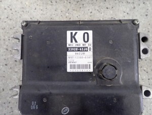 SUZUKI SWIFT 1.3i 05-07 ZESTAW STARTOWY KOMPUTER STACYJKA IMO EU 2/6 MINIATURA