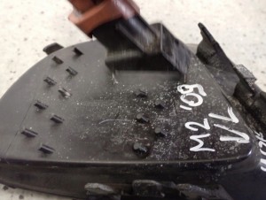 MAZDA2 MAZDA 2 08- DE ZAŚLEPKA HALOGENU RAMKA LEWA 4/4 MINIATURA