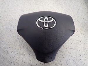 COROLLA VERSO 04-08 PODUSZKI POWIETRZNE ZESTAW SRS EUROPA 3/12 MINIATURA