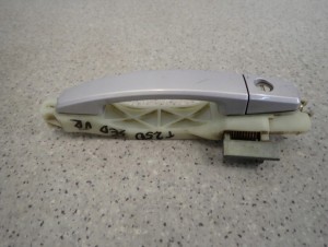 CHEVROLET AVEO T250 4D 07- KLAMKA DRZWI PRZEDNIA PRAWA 92U 5/6 MINIATURA