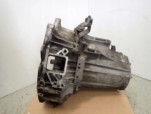 KIA CARNIVAL 2.5 V6 99-02 SKRZYNIA BIEGÓW MANUALNA 4/9 MINIATURA