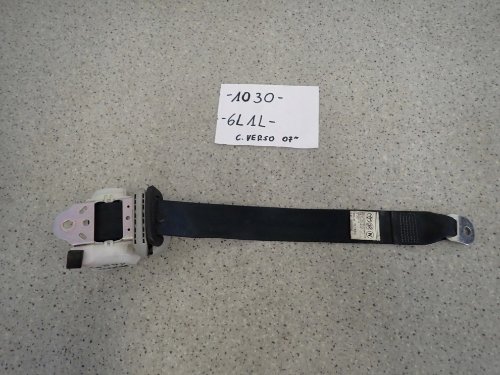 TOYOTA COROLLA VERSO II 04-08 PAS BEZPIECZEŃSTAWA TYLNY PRAWY 3 RZĄD 2/3