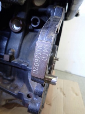 HYUNDAI i40 1.7 CRDI 11-18 SILNIK MOTOR D4FD 9/9 MINIATURA