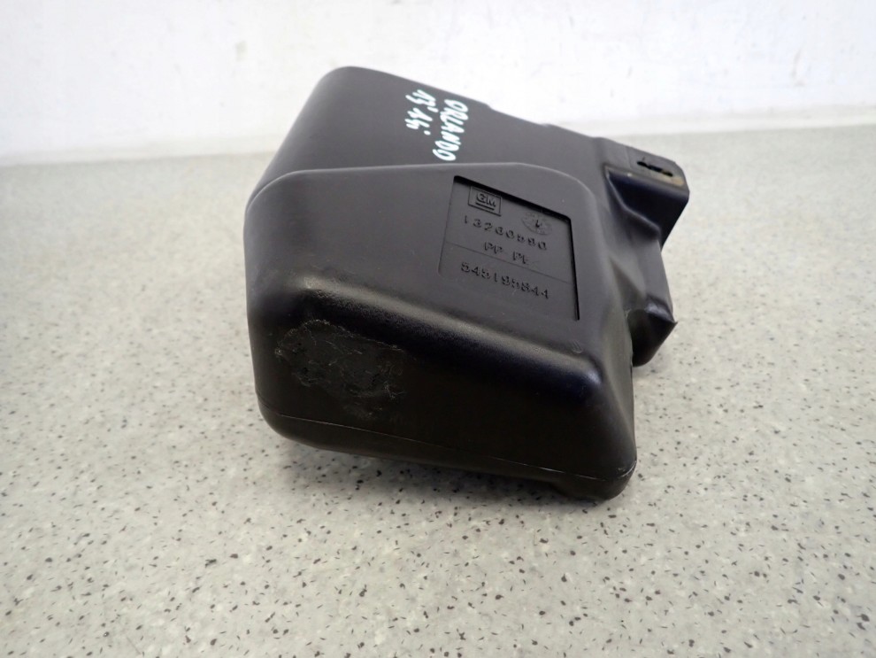 CHEVROLET ORLANDO 10- ZBIORNICZEK PŁYNU DO SPRYSKIWACZY 4/7