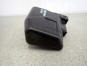 CHEVROLET ORLANDO 10- ZBIORNICZEK PŁYNU DO SPRYSKIWACZY 4/7 MINIATURA