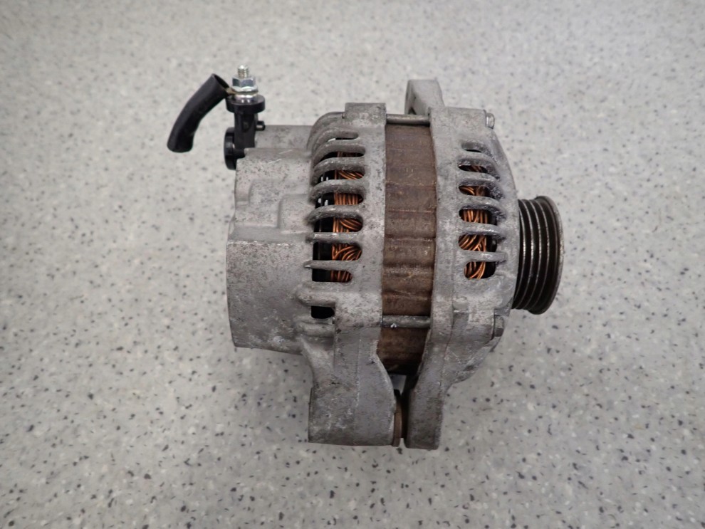 SUZUKI SX4 SEDICI 06-13 1.5i BENZYNA ALTERNATOR 31400-55L0 3/6