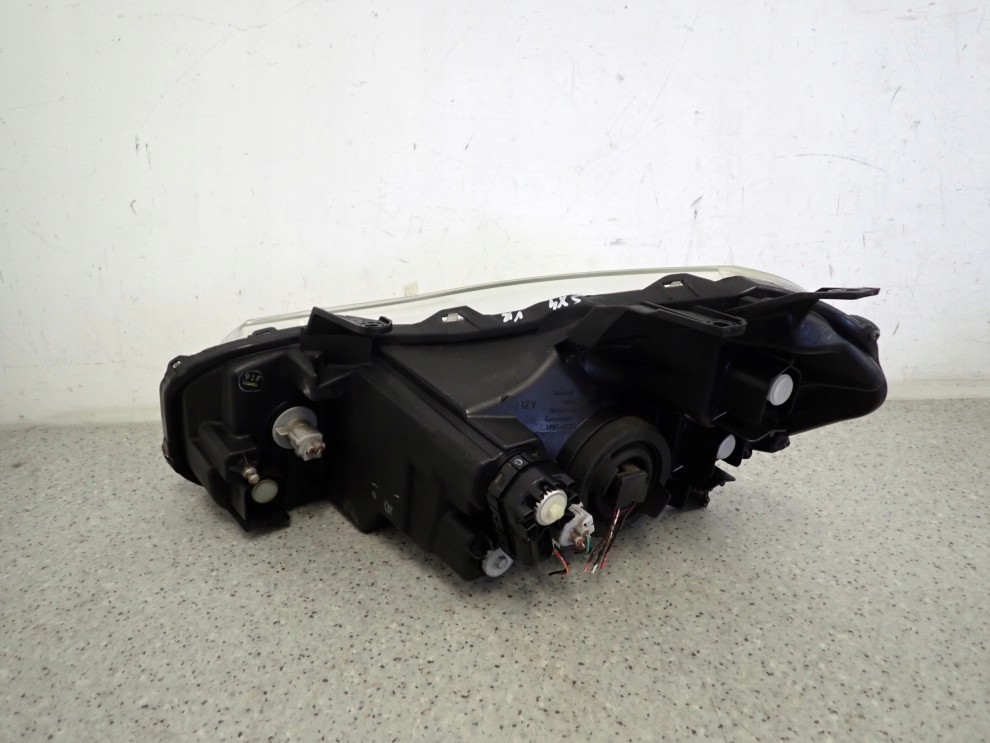 SUZUKI SX4 FIAT SEDICI 06-13 LAMPA PRZEDNIA PRAWA REFLEKTOR 7/9