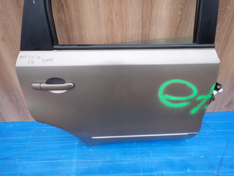 NISSAN NOTE E11 06-12 DRZWI TYLNE PRAWE C30 2/12