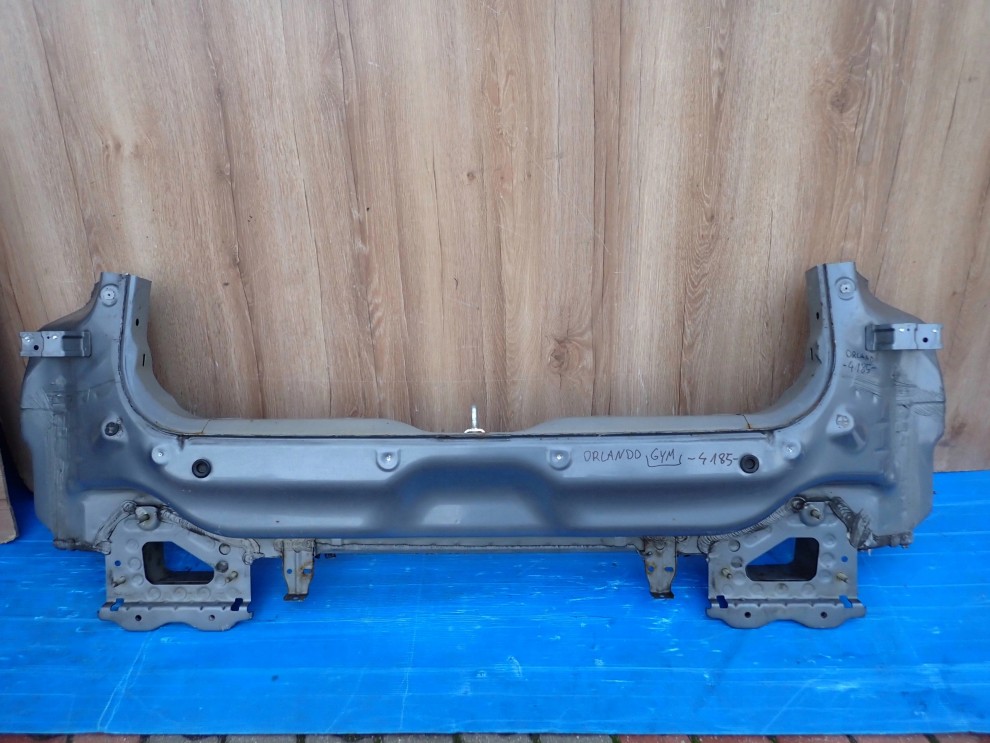 CHEVROLET ORLANDO 10- PAS TYLNY GYM 1/10