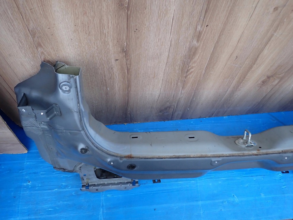 CHEVROLET ORLANDO 10- PAS TYLNY GYM 6/10