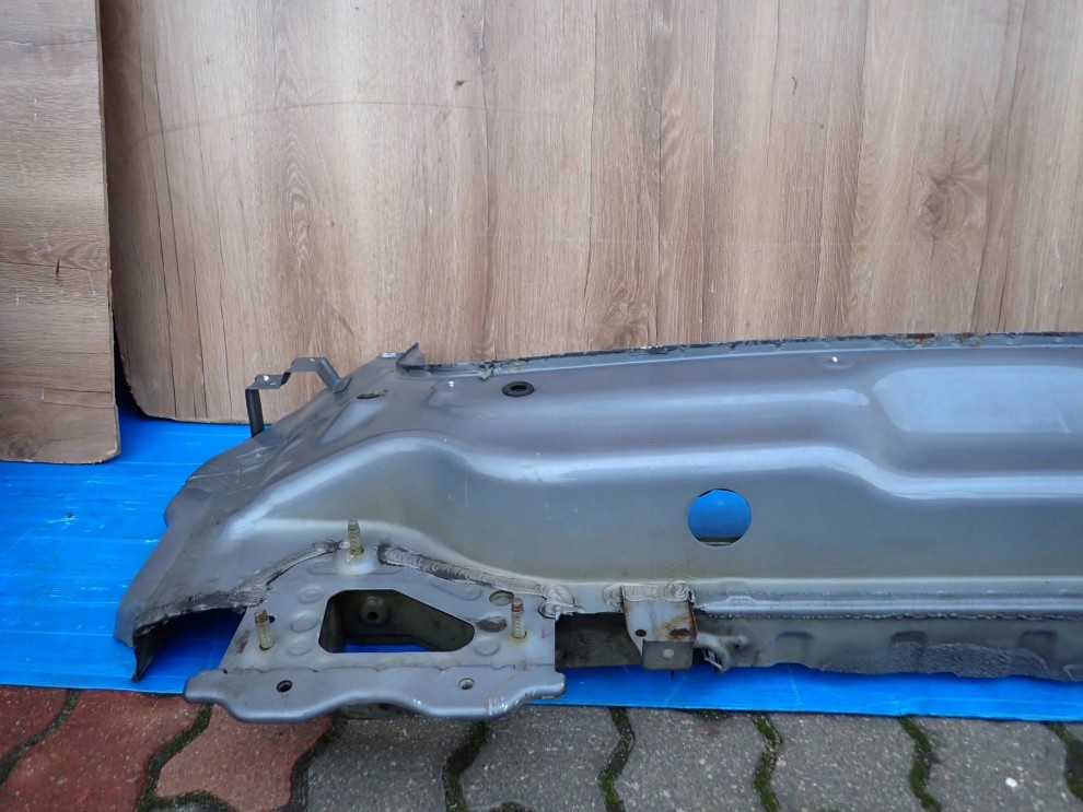 CHEVROLET ORLANDO 10- PAS TYLNY GYM 8/10