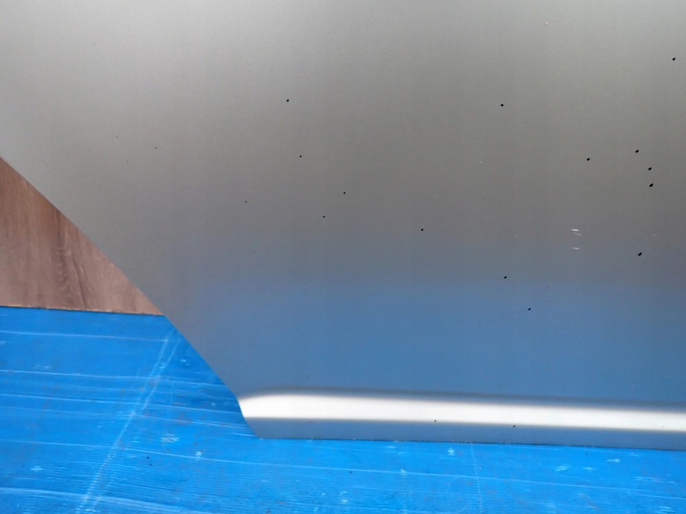 TOYOTA AVENSIS T25 KOMBI 02- DRZWI TYLNE PRAWE 1C0 7/12