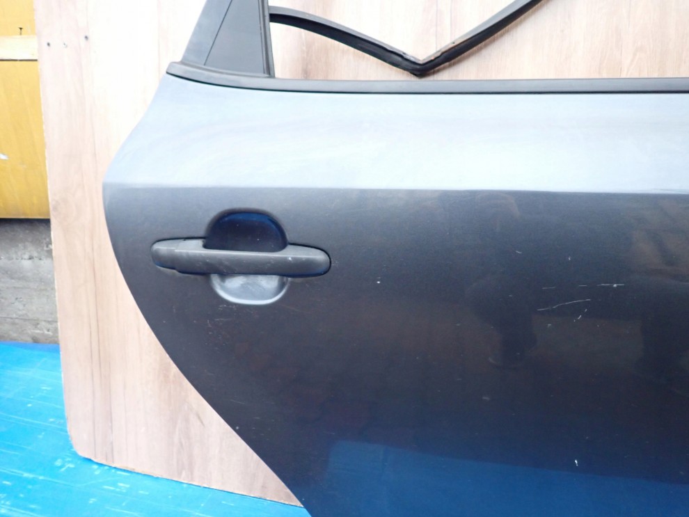 KIA CEED I HATCHBACK 07-12 DRZWI TYLNE PRAWE 5K 7/12