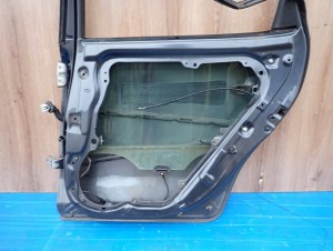 KIA CEED I HATCHBACK 07-12 DRZWI TYLNE PRAWE 5K 12/12 MINIATURA