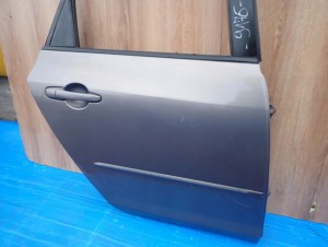 MAZDA3 MAZDA 3 BK HB 03-07 DRZWI TYLNE PRAWE 32S 4/12 MINIATURA