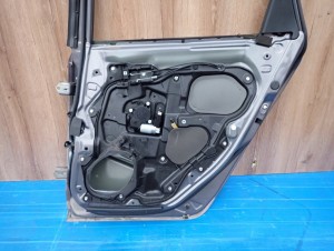 MAZDA3 MAZDA 3 BK HB 03-07 DRZWI TYLNE PRAWE 32S 11/12 MINIATURA