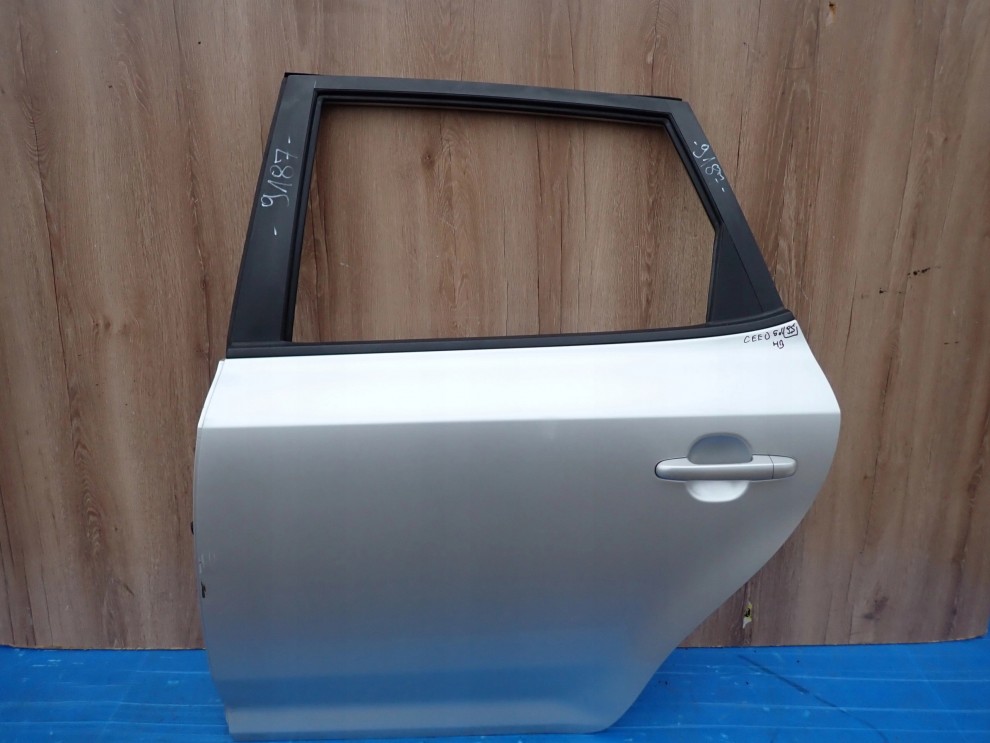 KIA CEED I HATCHBACK 07-12 DRZWI TYLNE LEWE 9S 1/13