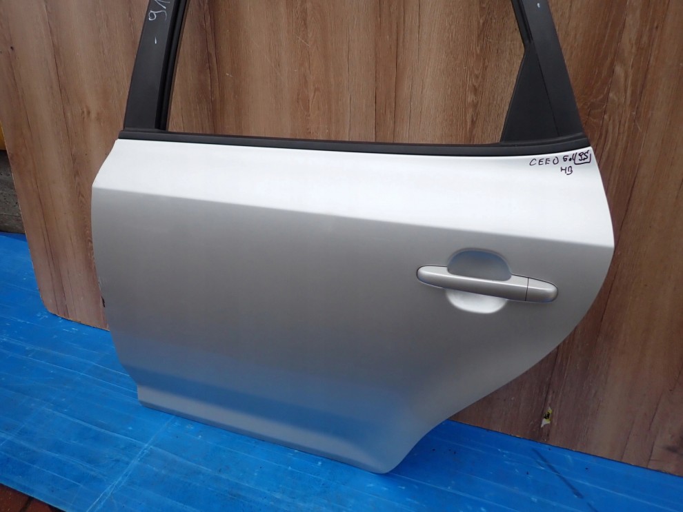 KIA CEED I HATCHBACK 07-12 DRZWI TYLNE LEWE 9S 3/13