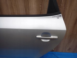 KIA CEED I HATCHBACK 07-12 DRZWI TYLNE LEWE 9S 7/13 MINIATURA