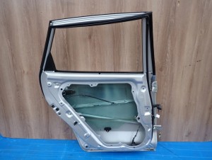 KIA CEED I HATCHBACK 07-12 DRZWI TYLNE LEWE 9S 11/13 MINIATURA