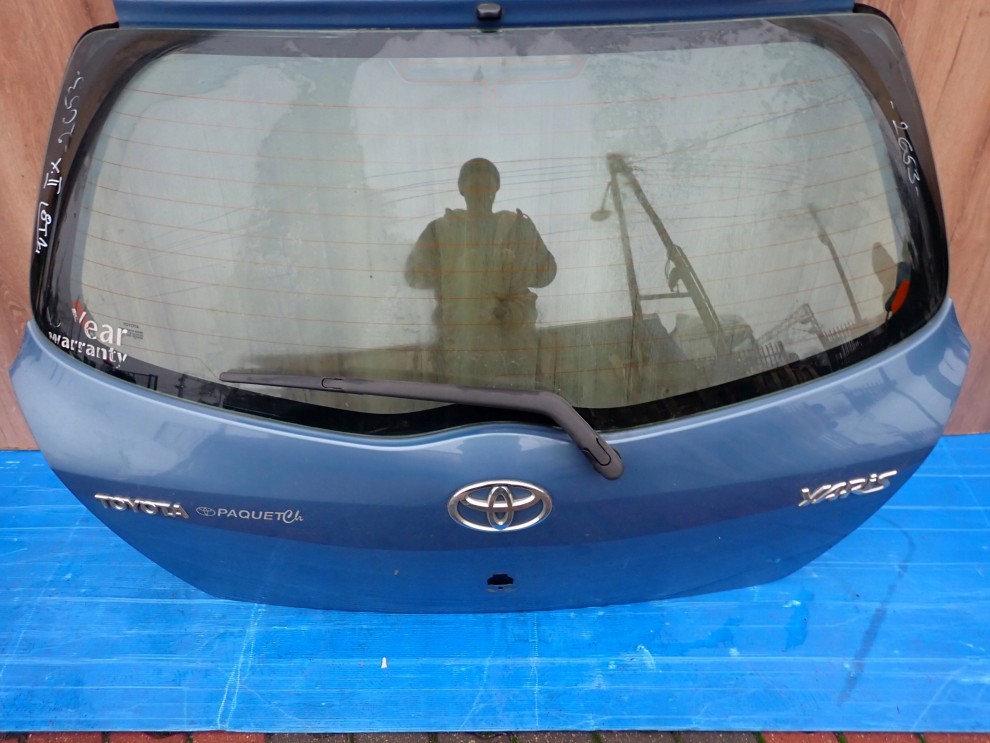 TOYOTA YARIS II 06- KLAPA TYLNA BAGAŻNIKA 8T1 5/11