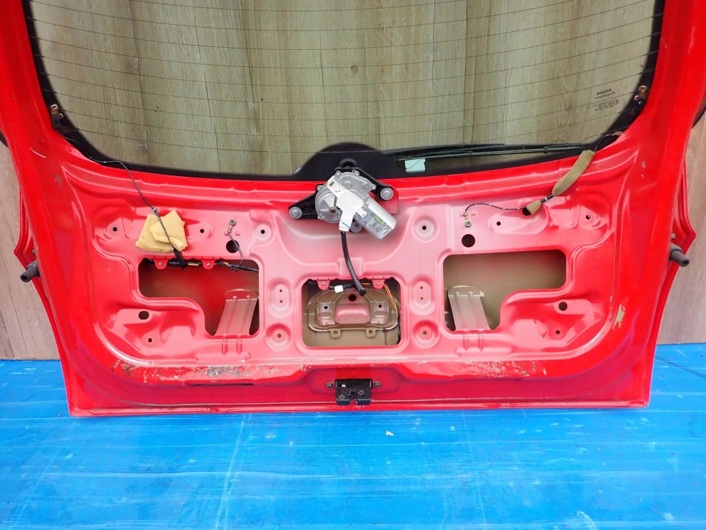 NISSAN MICRA K12 03- KLAPA BAGAŻNIKA SZYBA TYLNA Z10 9/9